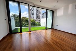 Florence Ville (D19), Terrace #574140151